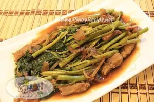 adobong kangkong