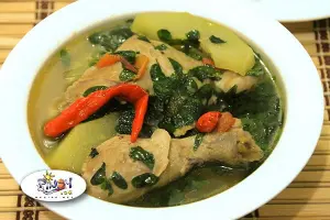 Chicken Tinola with Malunggay Recipe