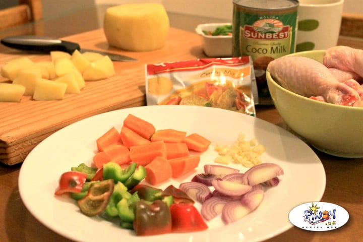 Ingredients of Filipino Style Chicken Curry