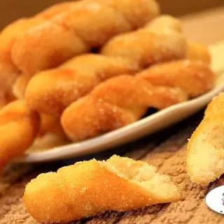 Shakoy or Twisted Donut