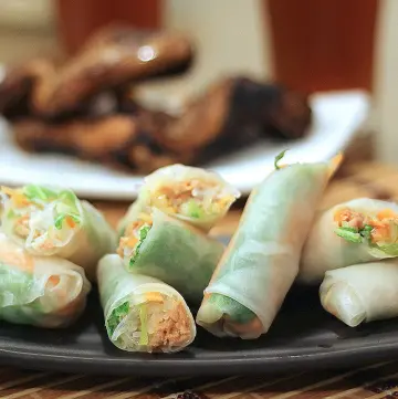 Thai Tuna Fresh Spring Rolls