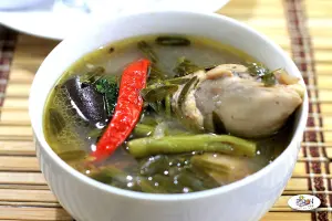 Sinampalukang Manok Pinoy Recipe