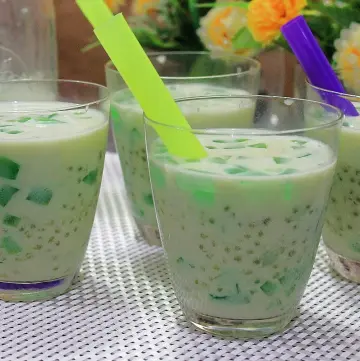 Buko Pandan Juice with Sago