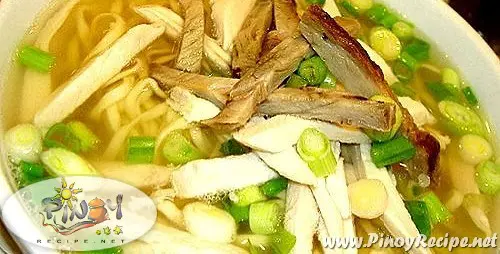 Chicken Mami Noodles Soup