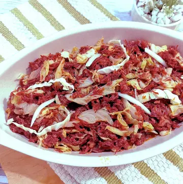 Corned Beef with Repolyo