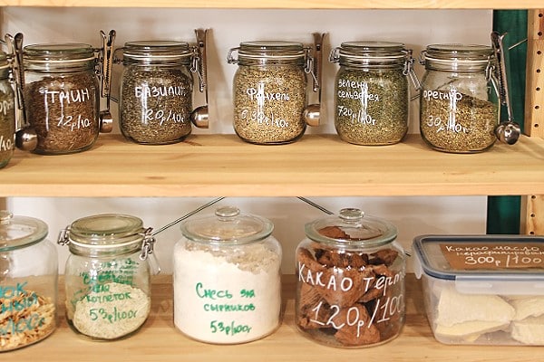 Sealed Food containers