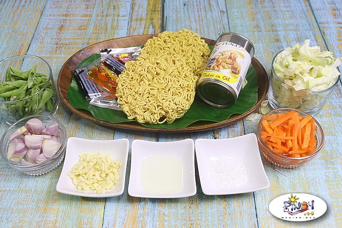 Ingredients of Tuna Pancit Canton