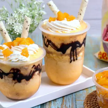 Mango Bingsu Ice Scramble with Mango Cubes and Funfrappe