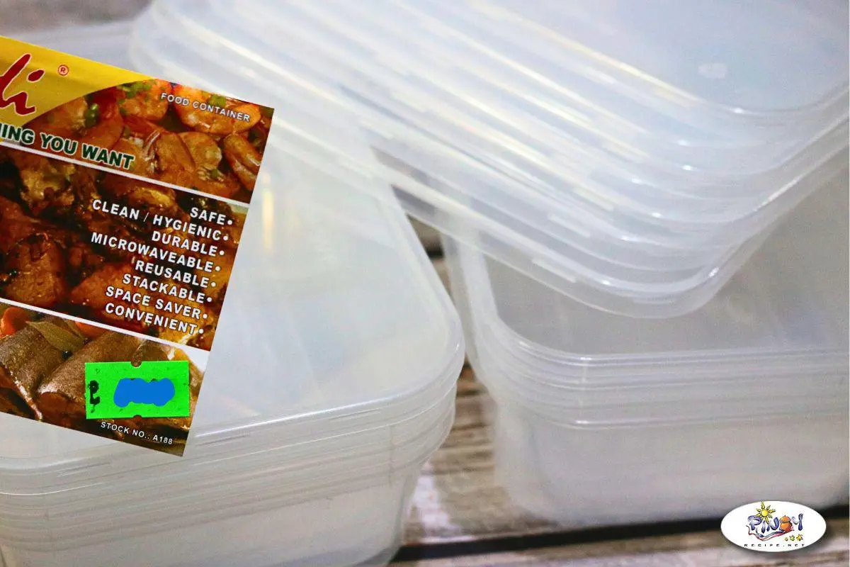 Medium sized food container tubs