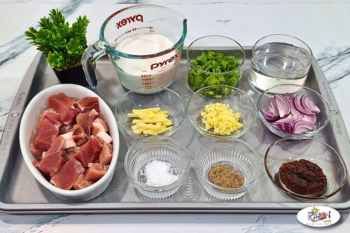 Ingredients of Pork Bicol Express
