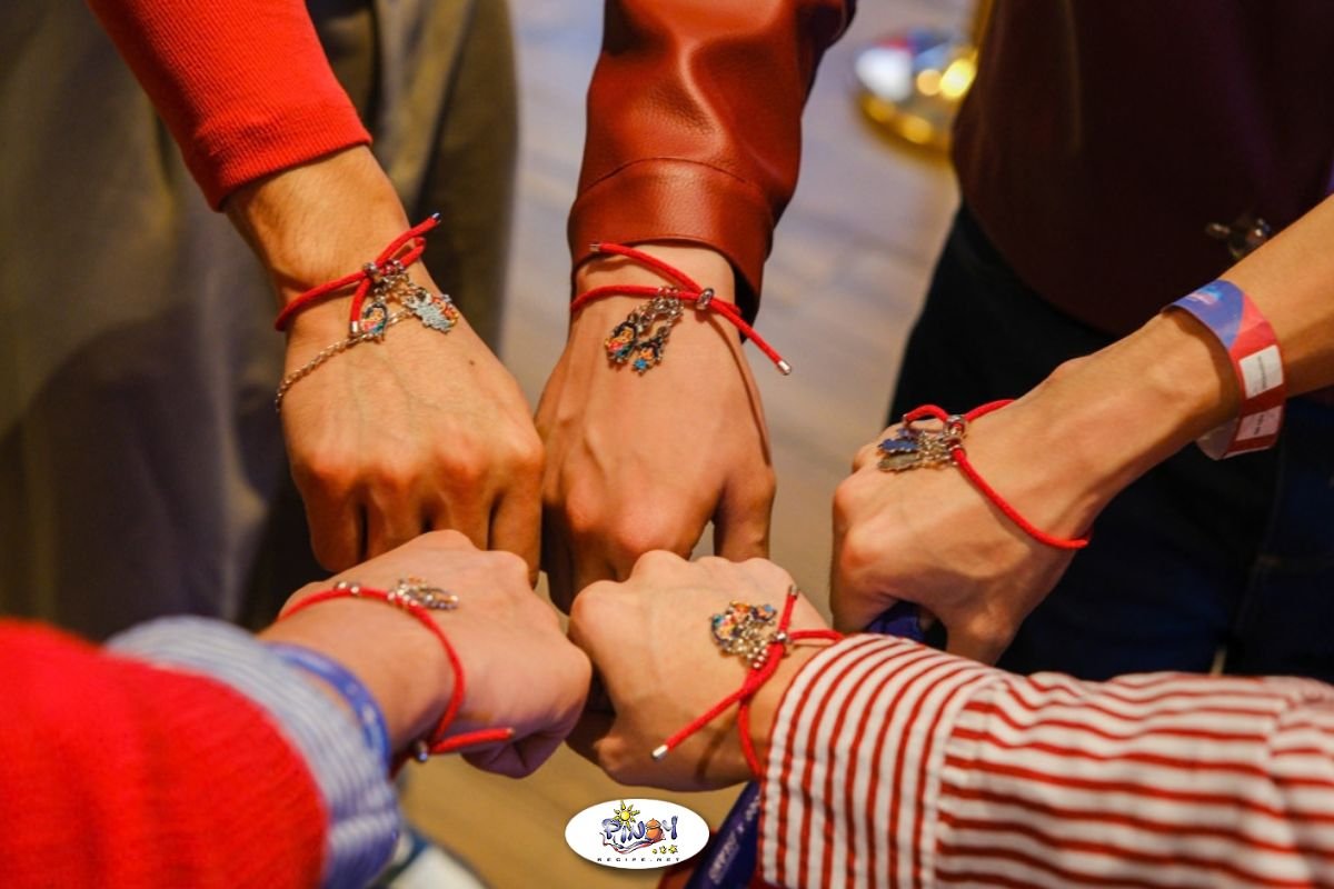 Jollibee Friendship Charm Bracelet